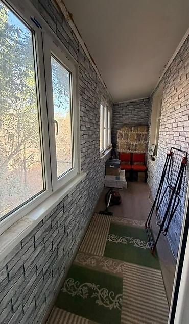 хрущевка квартира: 1 комната, 30 м², Хрущевка, 3 этаж — 10