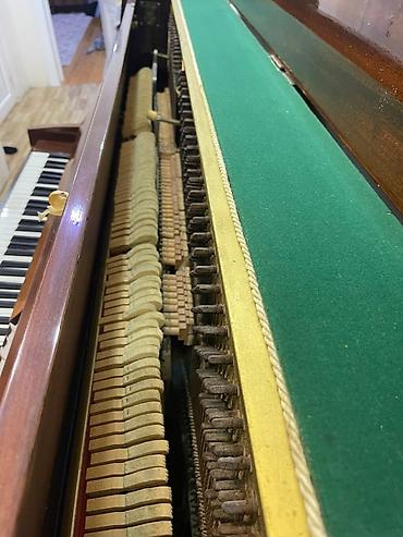 88: Upright piano – “Rostov-Don” (Ростов-Дон) markalı - Korpus: klassik — 2