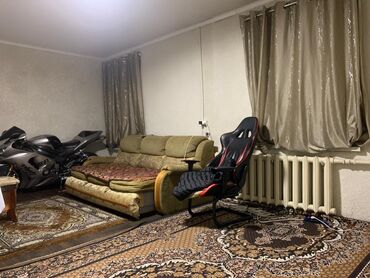 меняю дом: Сдается комната для спокойной работающей женщины в 2х комнатном доме