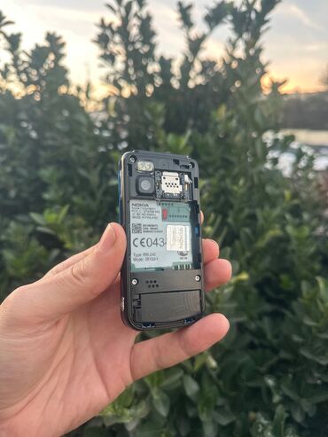 Nokia: Nokia 1 — 8