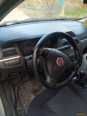 Transport: Fiat Linea: 1.3 l | 2013 year | 575000 km. Limousine