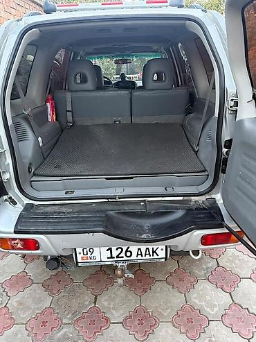 аварийная внедорожник: Suzuki Grand Vitara: 2003 г., Автомат, Внедорожник — 3