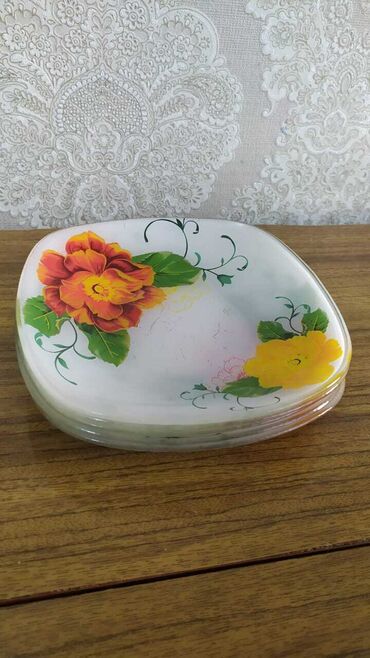 Посуда: Прозрачное блюдо в форме рыбы. Оригинальный предмет сервировки — 11