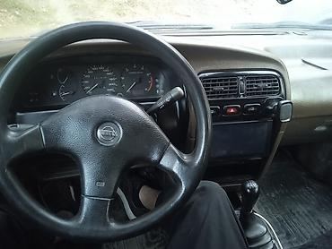 Продажа авто: Nissan Primera: 1991 г., 2 л, Механика, Бензин, Седан — 4