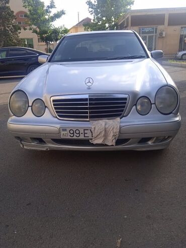 Mercedes-Benz: Mercedes-Benz 220: 2.2 l | 2001 il Sedan lalafo.az -da Mercedes-Benz: Mercedes-Benz 220: 2.2 l | 2001 il Sedan