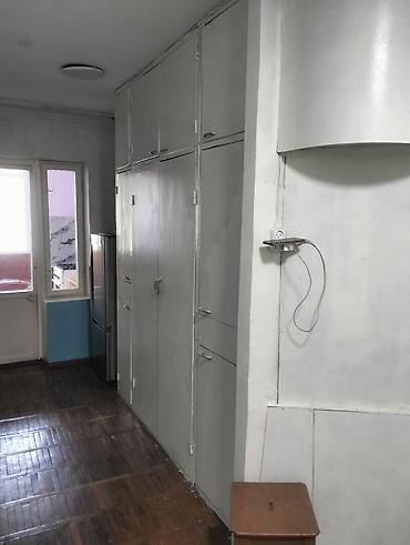 этажные квартиры: 2-комнатная квартира с балконом Планировка и помещения: - Просторная — 6