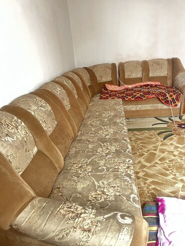 диваны мебель: Диван-кровать, цвет - Коричневый, Б/у