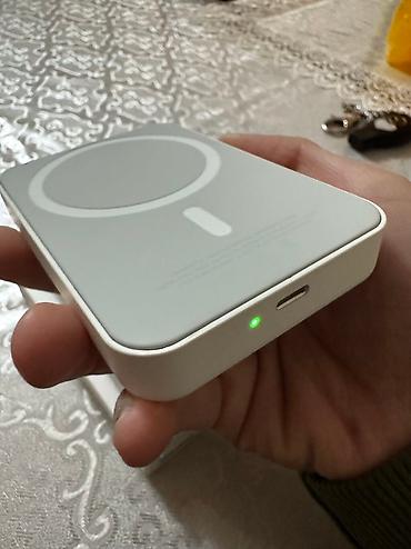 Техника и электроника: Power bank от продукции Apple Беспроводная зарядка для вашего iPhone  — 4