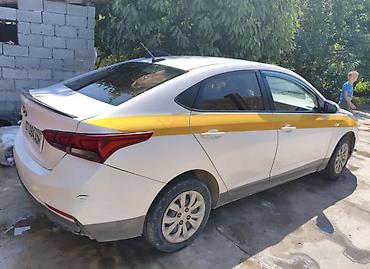 Транспорт: Hyundai Accent: 2017 г., 1.6 л, Автомат, Бензин — 1