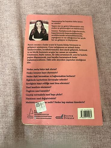мяч: Satılır: 3 kitabdan ibarət dəst 1) Harri Potter və Sirlər Otağı - — 7