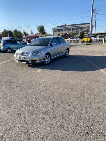 тайото авенс: Toyota Avensis: 2004 г., 2 л, Автомат, Бензин, Седан