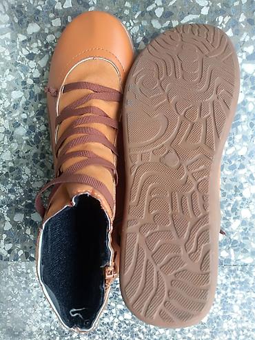 ecco obuća – слике: Ženske duboke cipele br.38 ug.24,5cm - Model: plitke čizme do iznad — 3