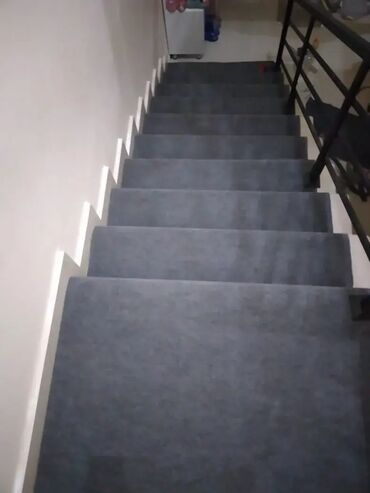 Digər döşəmə materialları: Xalçası, kovrolin və vinil/linoleum örtükləri - Pilləkənlər üçün — 76