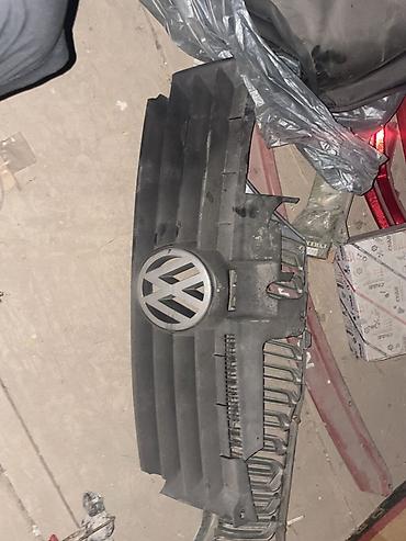 запчаст форт фокс: Решетка радиатора Volkswagen 2003 г., Б/у — 1