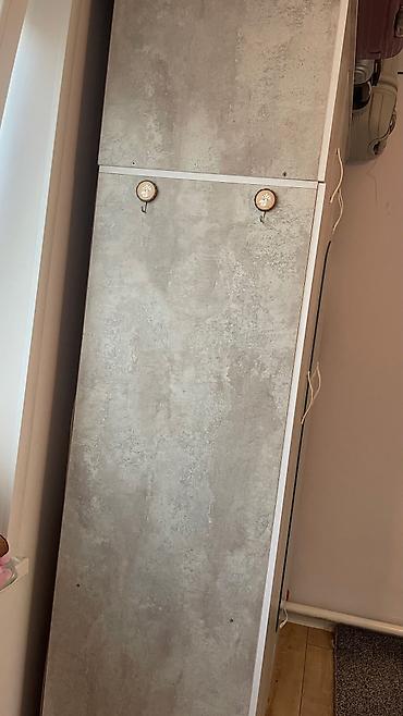 standing mirror: Шифоньер, шкаф для одежды, Б/у, Прямой, ЛДСП — 1