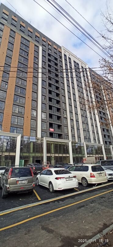 суточный комната: 1 бөлмө, 61 кв. м, Элитка, 11 кабат, ПСО (өзү оңдоп түзөтүп бүтүү үчүн)