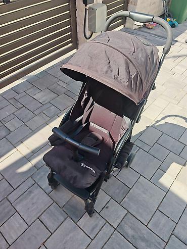 sinsay dzemperi za devojcice: Kinderkraft kompaktna kišobran kolica - Lagana i sklopiva — 1