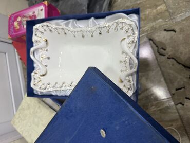 Digər dəstlər və servizlər: Məişət və servis üçün dekorativ və mətbəx dəsti - Qırmızı bəzəkli — 13