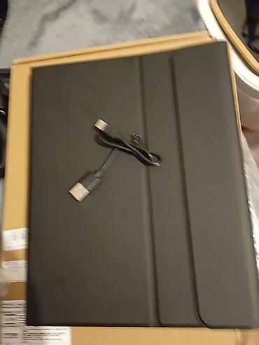 Ostali proizvodi za kuću: Predmet: Više sitnica za dom i hobi - Rolna bele tapete – reljefna — 25