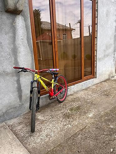 velosiped şosse: Şəhər və yüngül off-road sürüşlər üçün yığılmış tək sürüşlü BMX/MTB — 1