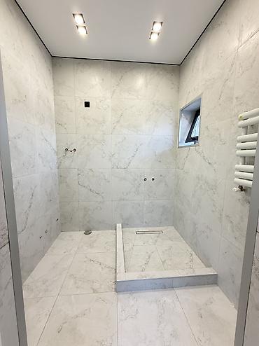 Продажа коттеджей и домов: 5 комнат, 216 м², 4 соток, Бишкек, Рухий Мурас ж/м Агентство недвижимости — 18