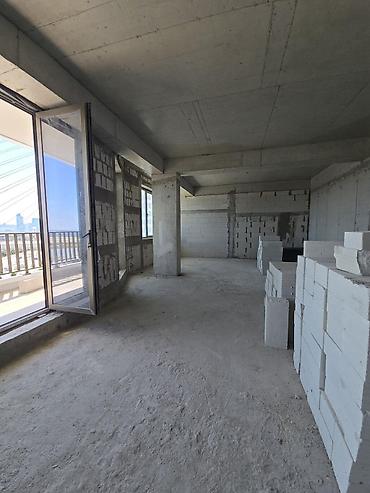 ev elani yerlesdir: Ağ şəhər, 4 otaqlı, Yeni tikili, m. Xətai, 182 kv. m — 6