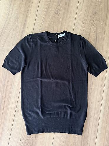 agg papuce: Zara crni pleteni top sa kratkim rukavima - Model: ženski pleteni — 1