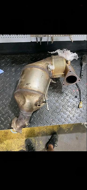 grejaci golf 4: AUDI A6 A7 A4 A5 3.0 TDI DPF 4H0131765B 4H0181BA | audi vw delovi — 4
