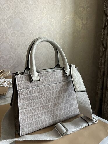 Шопперы: Сумка-тоут Michael Kors Оригинальные сумки из 🇺🇸 США - Формат — 16