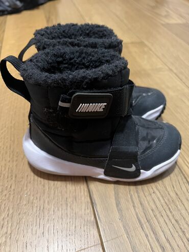 cizme na pertlanje: Čizme, Nike, Veličina - 27