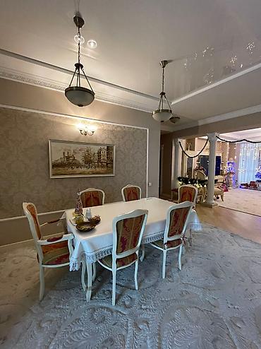 Продажа квартир: 5 и более комнат, 263 м², Моссовет Элитка, 7 этаж at lalafo.kg — 18 Продажа квартир: 5 и более комнат, 263 м², Моссовет Элитка, 7 этаж — 18