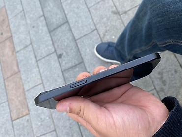 iphone 80: IPhone 15, 128 GB, Qara, Face ID — 4