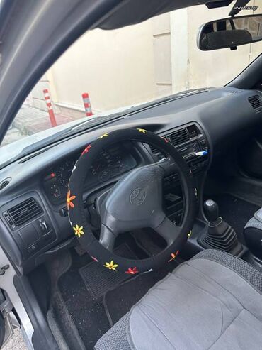 Toyota: Toyota Corolla: 1.3 l. | 1993 έ. Χάτσμπακ — 9