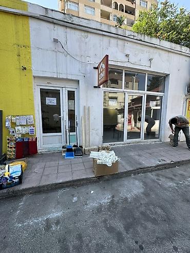 memar ecemi: Cəfər Xəndan və Əcəmi Naxçıvani küçələrinin kəsişməsində, keçmiş — 2