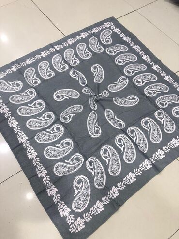 Baş geyimləri: Kəlağayı pambıq materıal.ıpekler de var .140/140 ölçüdə.qutu var -da lalafo.az — 4 Baş geyimləri: Kəlağayı pambıq materıal.ıpekler de var .140/140 ölçüdə.qutu var — 4