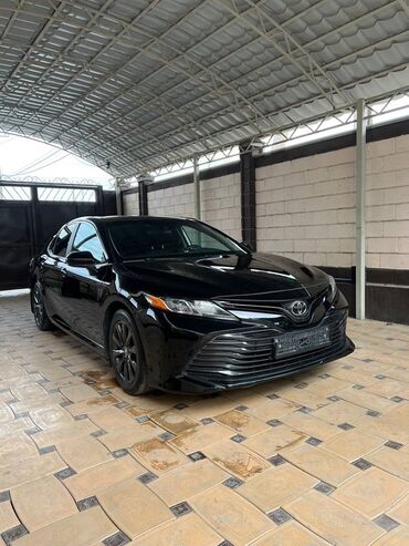 машины на обмен: Toyota Camry: 2018 г., 2.5 л, Автоматические, Бензин, Седан