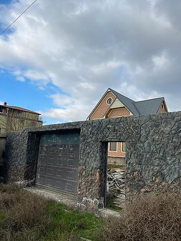 Həyət evləri və villaların satışı: 5 otaqlı, 162 kv. m, Orta təmir — 28