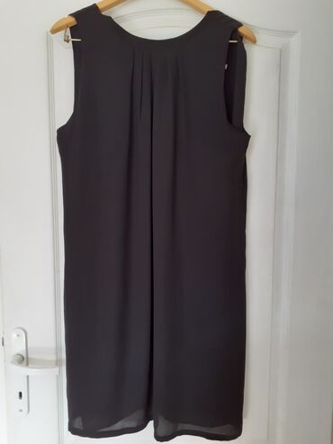 haljina 40: L (EU 40), XL (EU 42), bоја - Crna, Drugi stil, Kratkih rukava