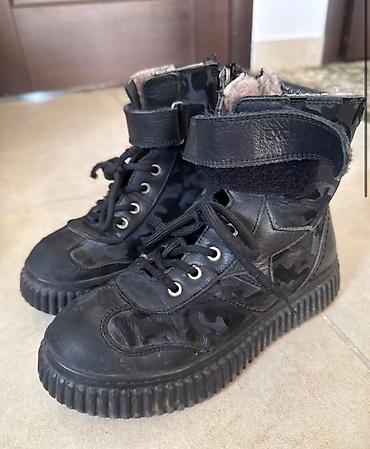 Детская обувь: Продаю обувь детскую б/у с 30 по 33 дешево 1) BEBETOM 33 р.-1500с — 6