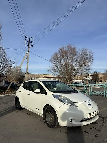 Nissan: Nissan Leaf: 2011 г., Робот, Электромобиль, Хэтчбэк — 2