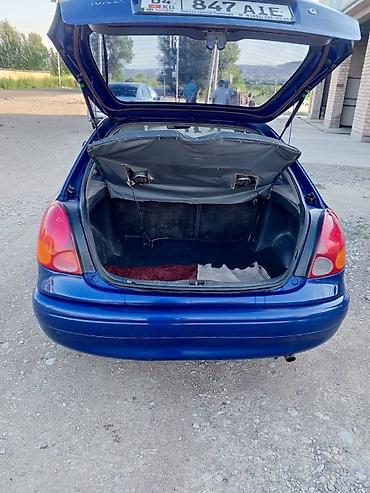 rd 1: Toyota Corolla: 1998 г., 1.6 л, Механика, Бензин, Хэтчбэк — 10