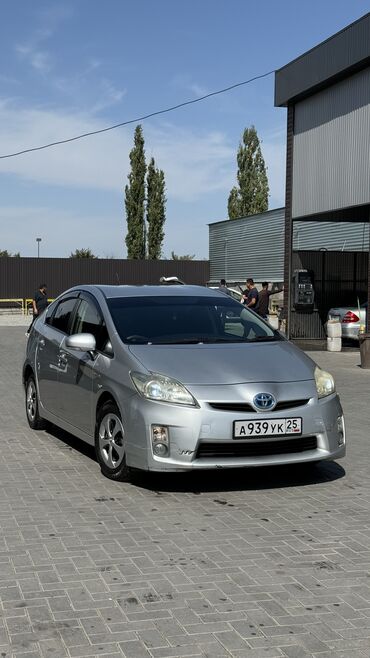 мат з: Toyota Prius: 2011 г., 1.8 л, Автомат, Гибрид, Хэтчбэк