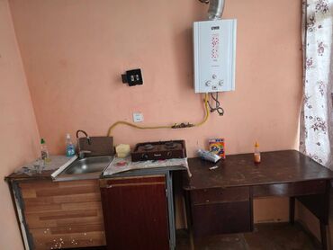 Uzunmüddətli kirayə evlər: 50 kv. m, 2 otaqlı — 10