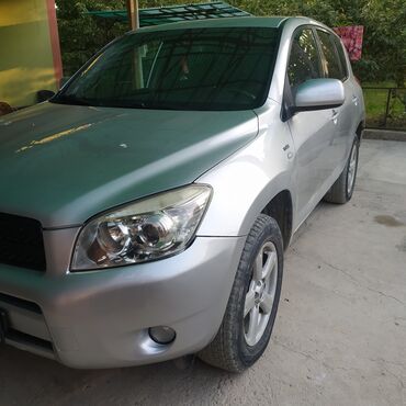 продаю в токмаке: Toyota RAV4: 2007 г., 2.2 л, Механика, Дизель, Кроссовер