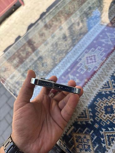 g29 driving force: IPhone 13 Pro, 256 GB, Mavi, Barmaq izi, Face ID — 5