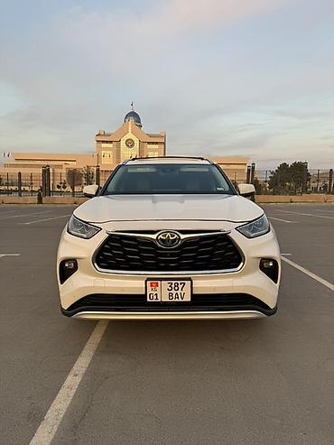 калыб: Toyota Highlander: 2020 г., 2.5 л, Автомат, Гибрид, Кроссовер — 2