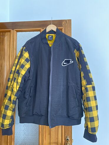 куртки найк: Куртка XL (EU 42)