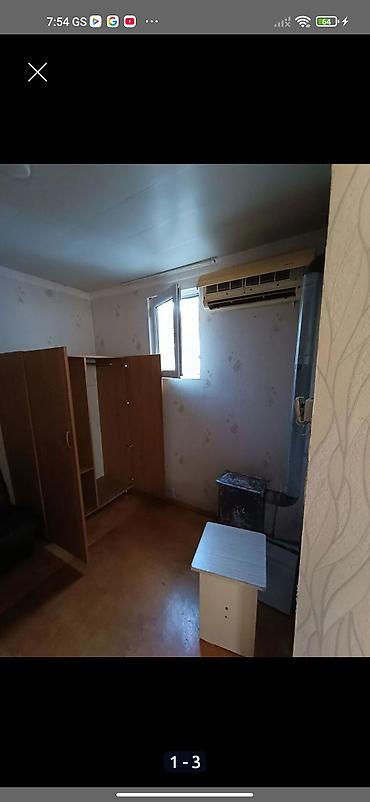 Otaqlar: Kirayə üçün xırda həyət evi/otaq tipli mənzil Planlaşdırma: - 1 yataq — 3