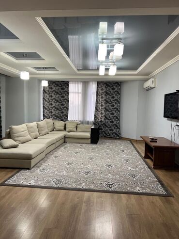 санитарка в больнице в Кыргызстан | СИДЕЛКИ, САНИТАРКИ: 3 комнаты, 130 м², С мебелью полностью