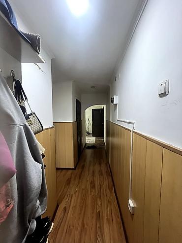 квартира 18000: 🏡 Продается 3х-комнатная квартира в Сокулуке. 🏢1-этаж не угловая 📍60 — 5